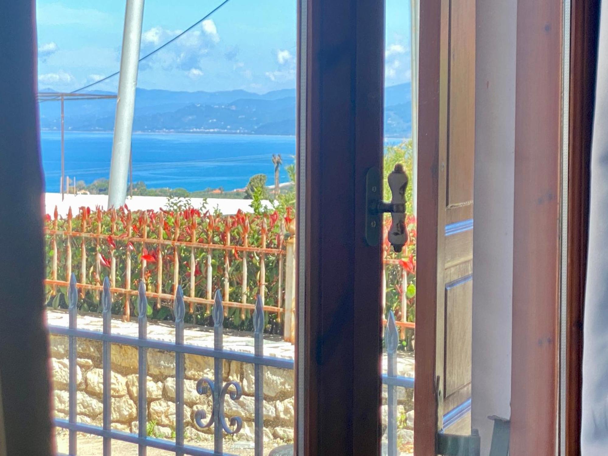 Panoraias Luxury Suite Kyparissia Exterior photo