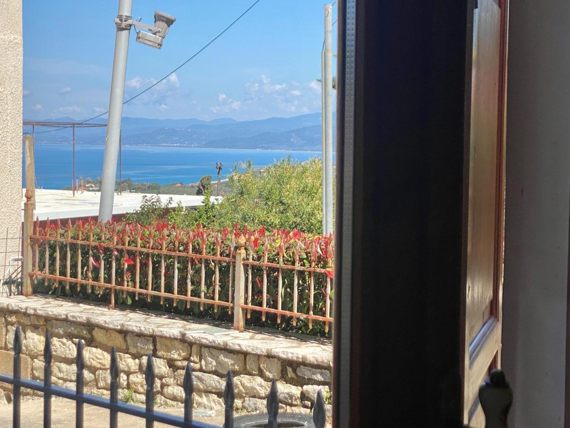 Panoraias Luxury Suite Kyparissia Exterior photo
